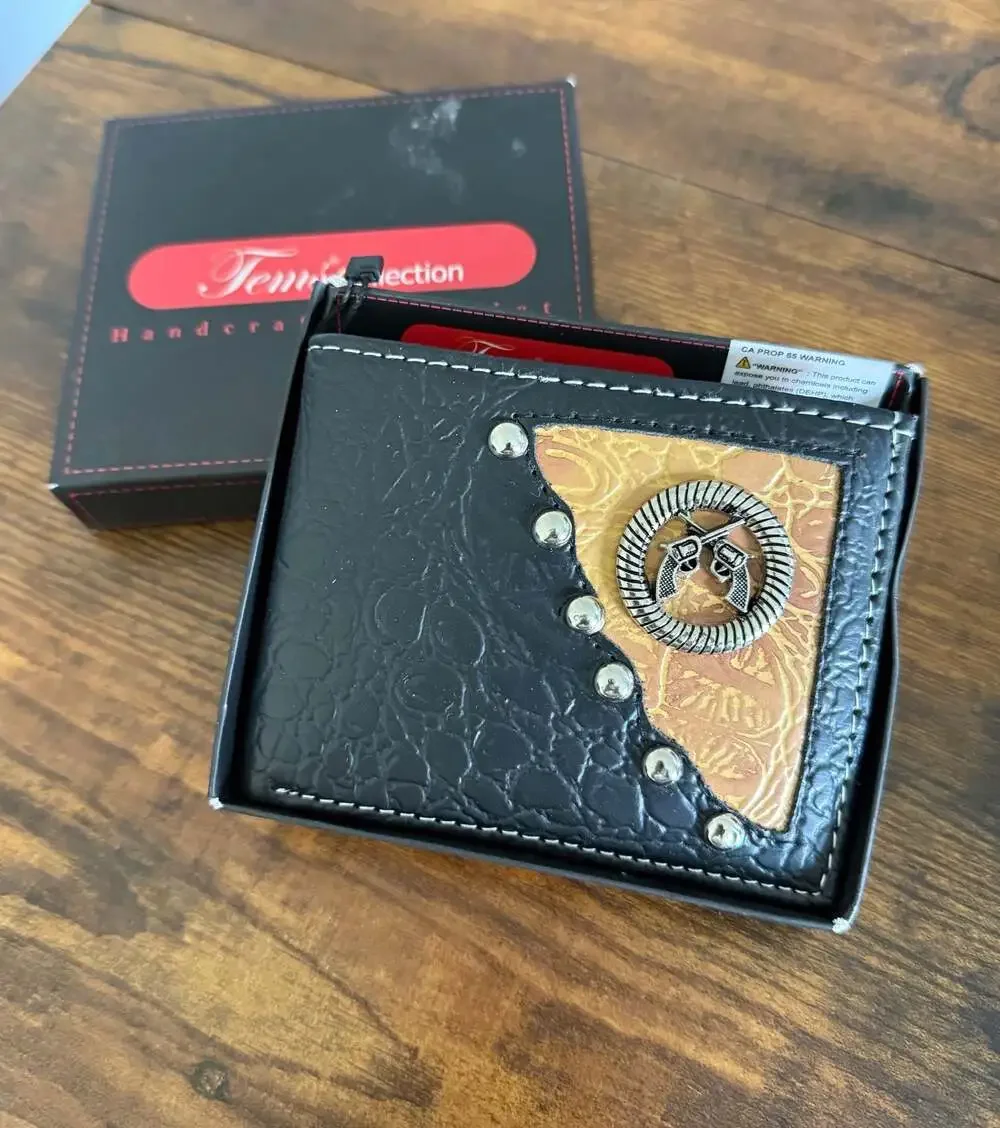 Tems Collection Western Style Cowboy Men Wallet Bifold with Concho